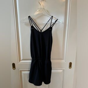 Lululemon Tennis/Pickleball Dress with Shorts Liner - Size 4 - Black